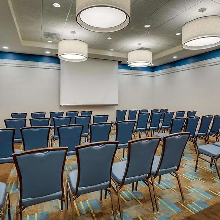 Drury Inn & Suites Grand Rapids 캐스케이드 외부 사진