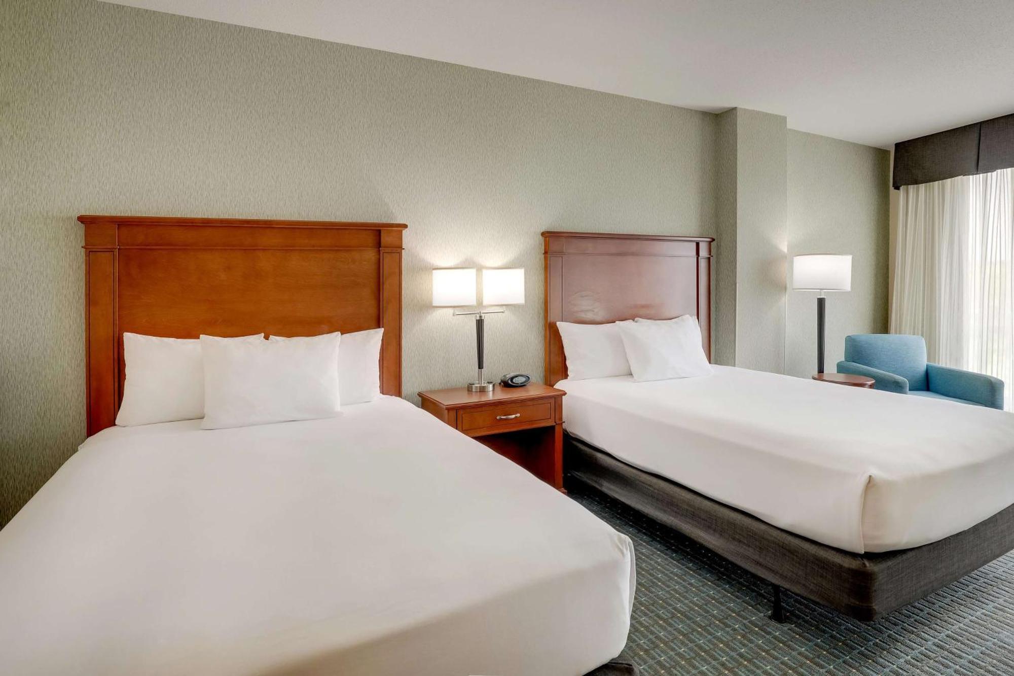 Drury Inn & Suites Grand Rapids 캐스케이드 외부 사진